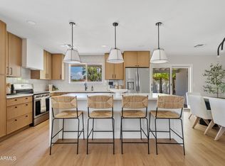 1729 S Brooks Cir, Mesa, AZ 85202