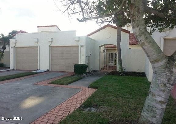 1st image of 717 Pine Island Dr