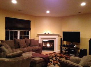 229 Brinley Dr, Pennington, NJ
