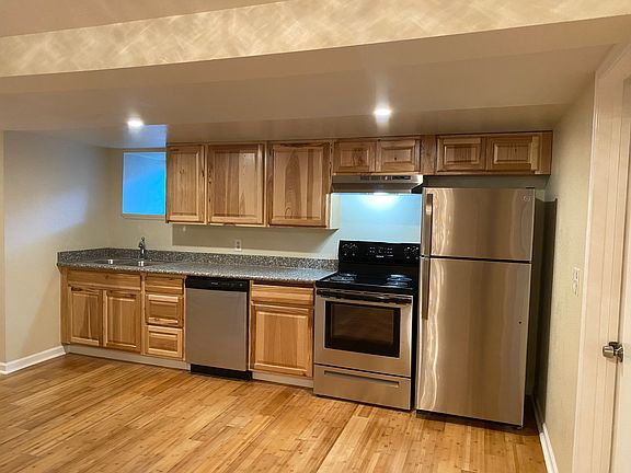 4th image of 5257 SE 69th Ave #2B