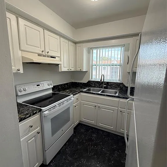 7210 N Manhattan Ave #1624 — Photo 8