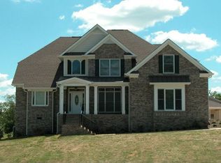 217 W Lake Blvd, Carrollton, GA 30116