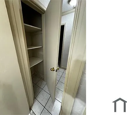 1225 W 35th St #53A — Photo 8