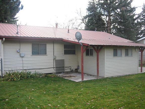 4th image of 365 Valley Dr