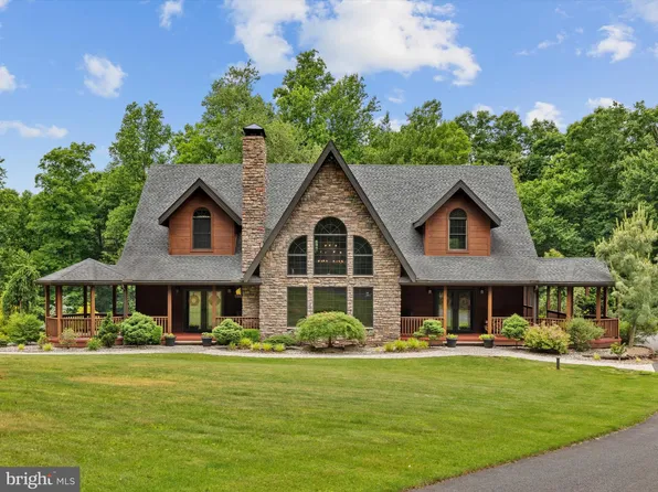 21 Haslett Ln, Birdsboro, PA 19508