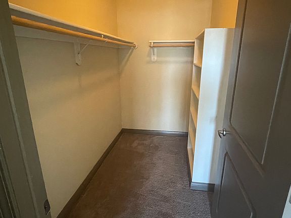 2nd image of 205 Winery Ln #1