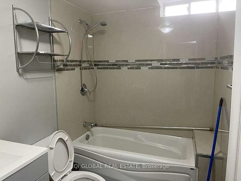 29 Nobbs Dr #BASEMENT — Photo 6