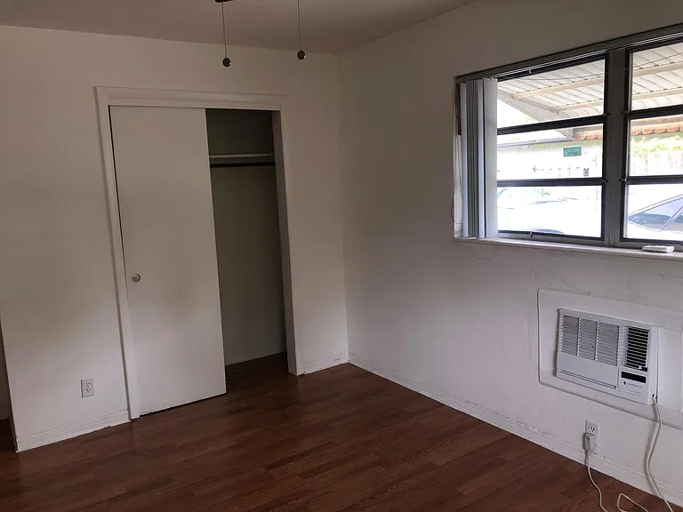 1518 Grant St #3 — Photo 4