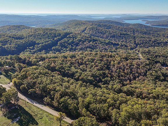 2nd image of Tracts 3-5 00 Everest Road