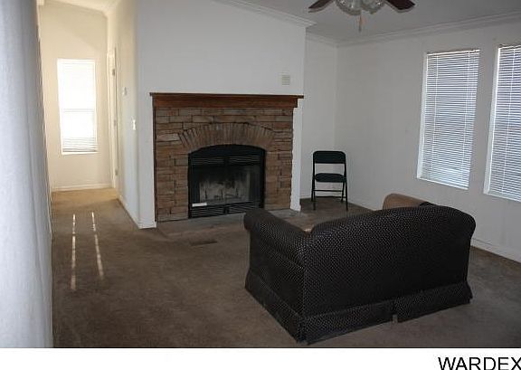 2nd image of 4136 W Earl Dr