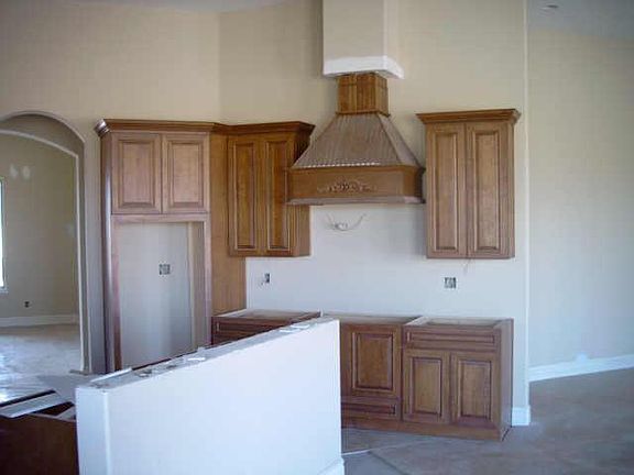 5th image of 3926 E AUGUSTA Avenue