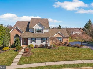 2928 Duffield Ln, Sinking Spring, PA 19608