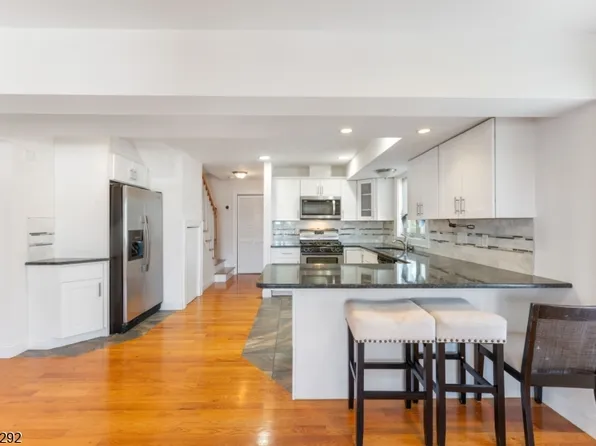 307 E Elizabeth Ave #5, Linden City, NJ 07036