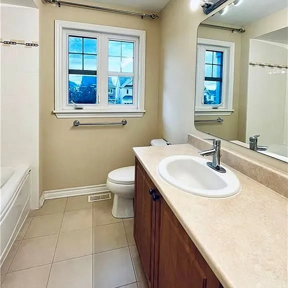 195 Keyrock Dr — Photo 20