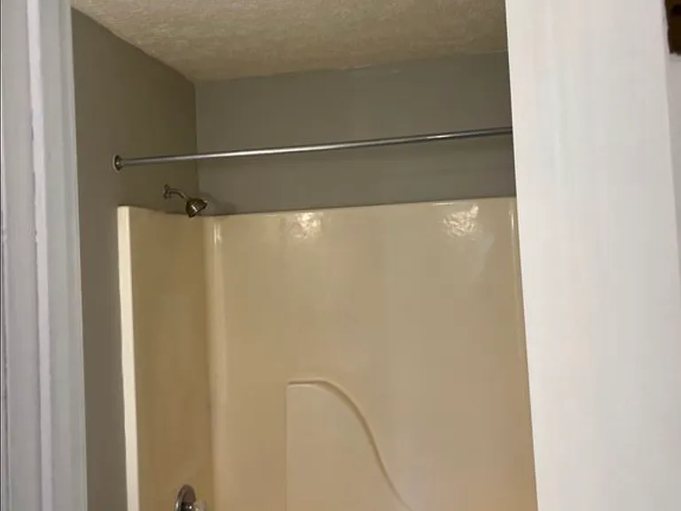 1714 Bluegrass Ct #1 — Photo 7