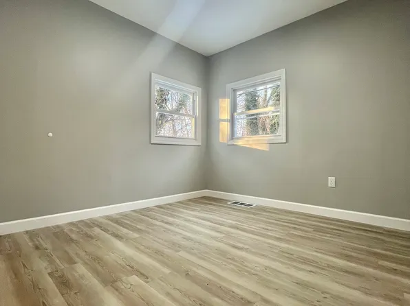 (undisclosed Address), Ronkonkoma, NY 11779