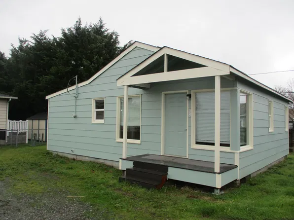 212 1/2 N Sequim Ave, Sequim, WA 98382