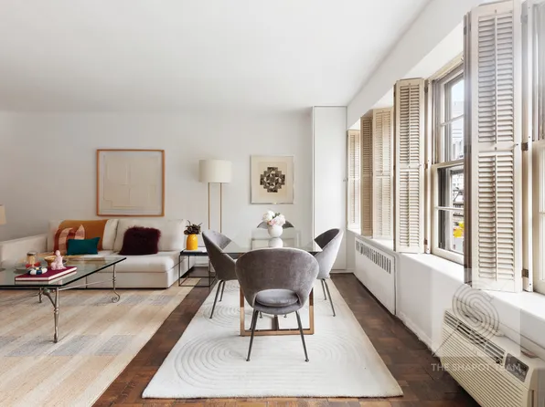 120 East 36th Street image 3 of 14