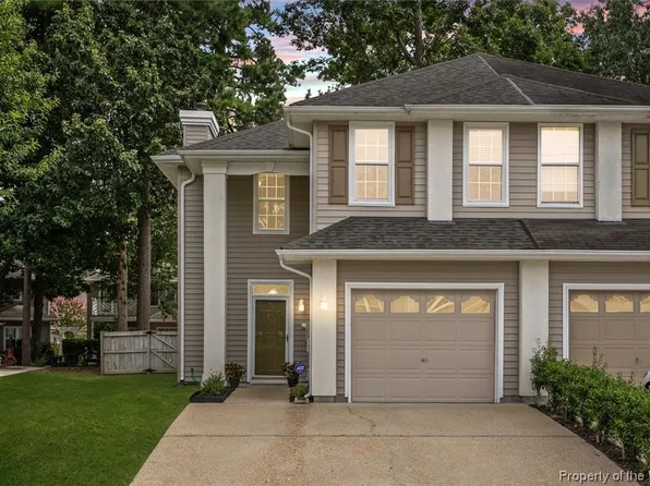 930 Drivers Ln, Newport News, VA 23602