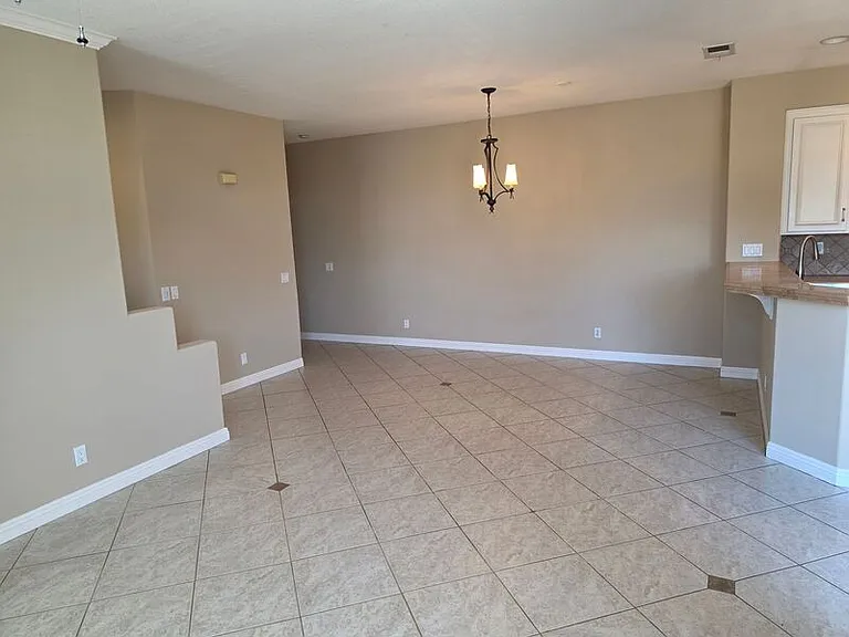 28436 Yosemite Dr — Photo 11