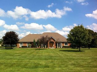 431 Shrewsbury Dr, Clarkston, MI 48348