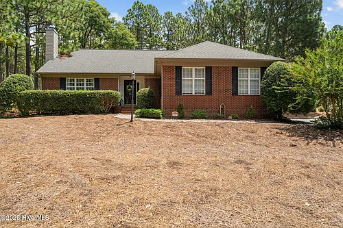 265 Longleaf Dr Photo 1