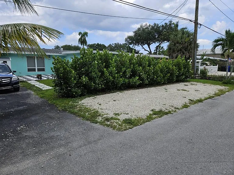 1458 SW 19th Ave — Photo 10