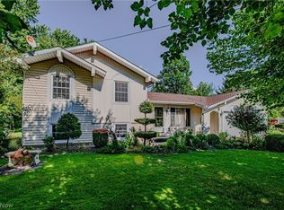 17733 Prospect Rd, Strongsville, OH 44149