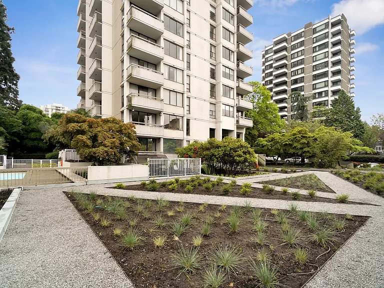 1501 Haro St — Photo 22