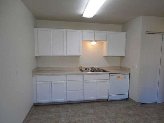 4th image of 234 North Ln