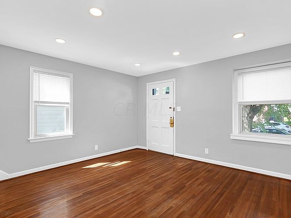 3rd image of 1466 Elmwood Ave