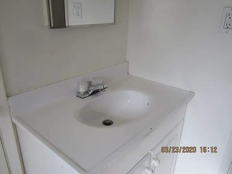 8314 Camelia Dr — Photo 20