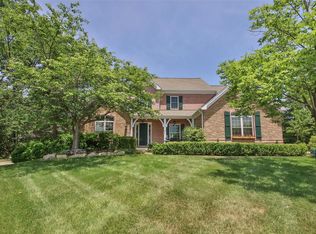 2107 Dartmouth Place Dr, Ballwin, MO