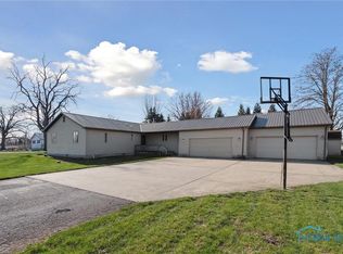 106 Saint Clair St, Continental, OH 45831