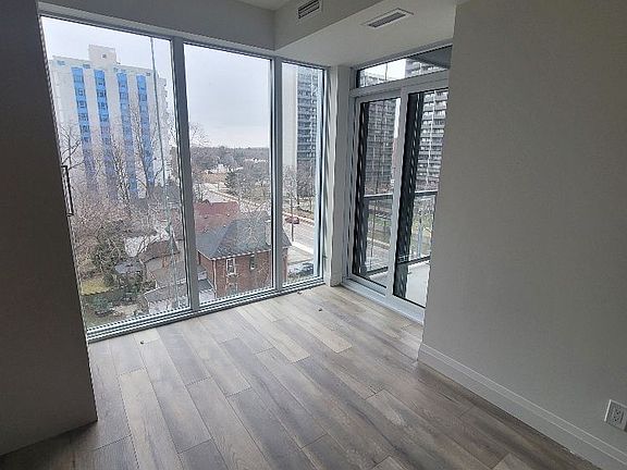 3rd image of 500 Brock Ave #509