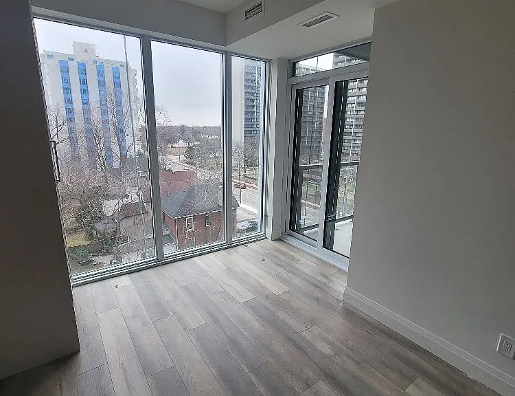 500 Brock Ave #509 — Photo 3