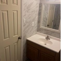 9493 Woodbridge Rd #B, Philadelphia, PA 19114