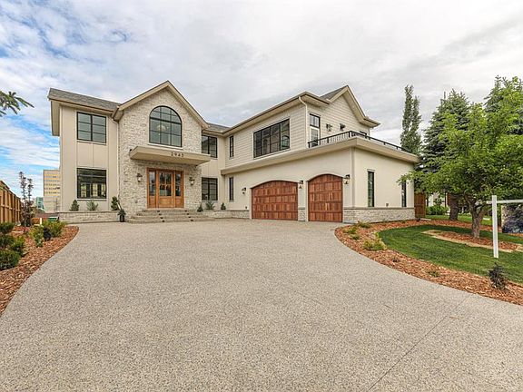 2nd image of 2945 E Toronto Cres NW