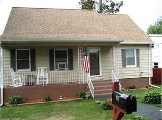 186 Fairfax St, West Haven, CT 06516