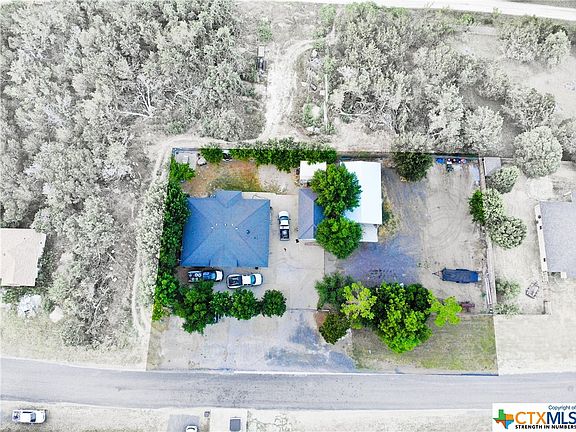 2nd image of 4444 Sherwood Dr