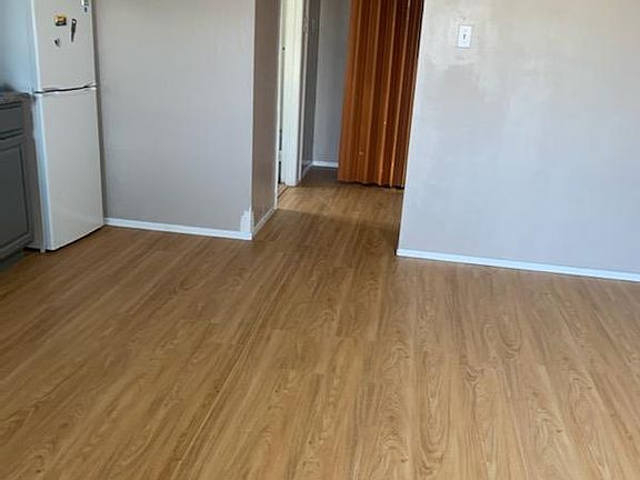 2nd image of 5191 Sacramento Ave