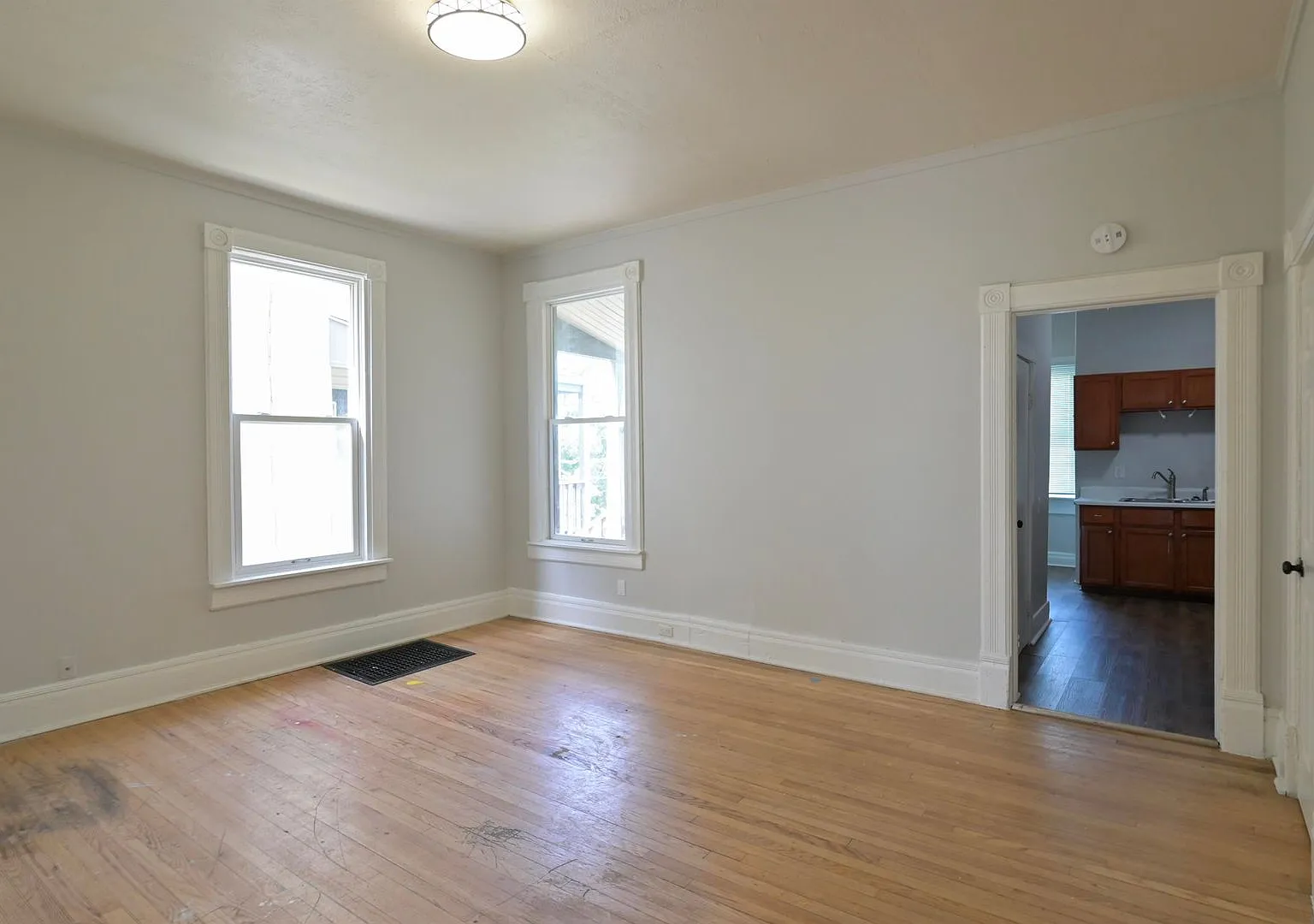 532 S 30th Street — Photo 2