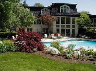 6649 Mill Ridge Rd, Maumee, OH 43537