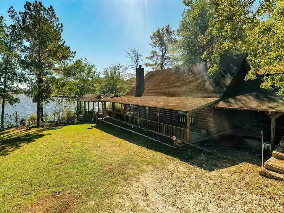 1st image of 245 Redbud Cir