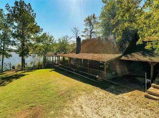 245 Redbud Cir, Burkeville, TX 75932
