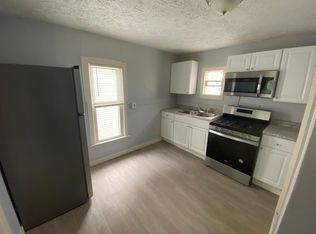 866 9th St NW #2, Grand Rapids, MI 49504
