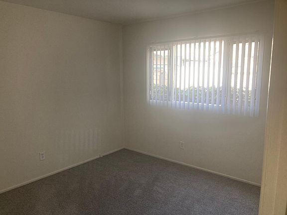 4th image of 700 N Inglewood Ave