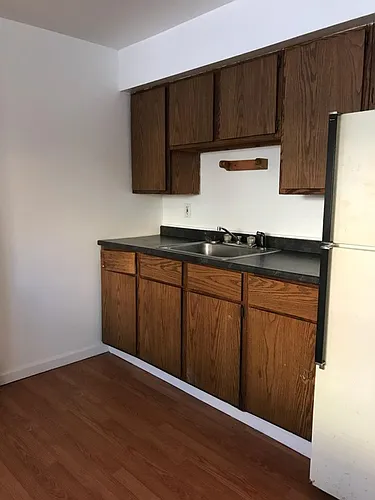 Carrick NEW 4 bedroom apartment. Section 8 accepted Photo 1 Carrick NEW 4 bedroom apartment. Section 8 accepted Photo 1