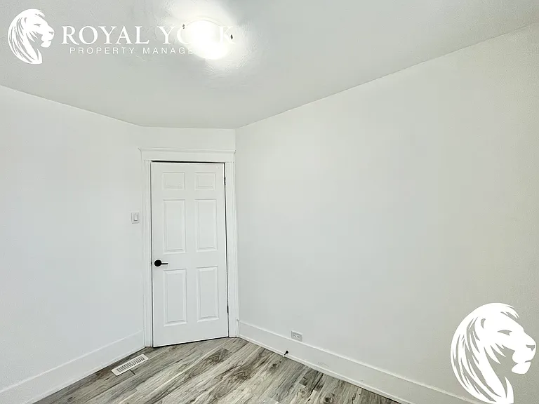35 Concession St — Photo 17