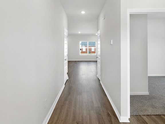 2nd image of 226 Shellcracker Ln